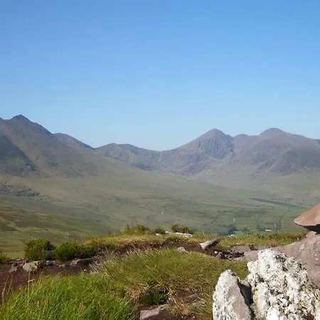 Woodford In Old Farm * Cill Airne