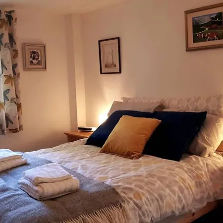 Holiday home Woodford In Old Farm