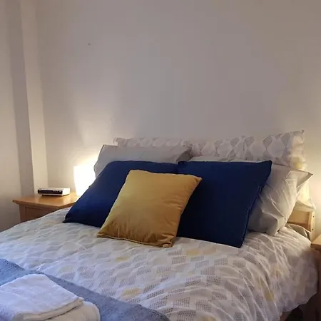 Semesterbostad Woodford In Old Farm *