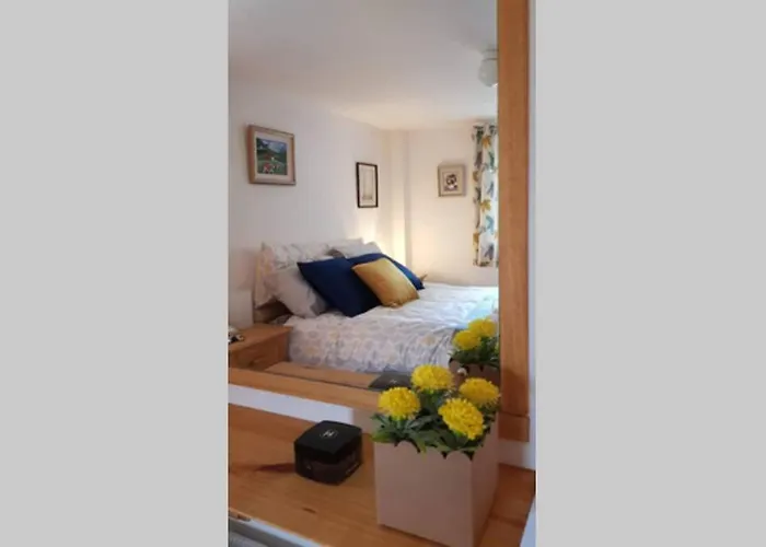 Woodford In Old Farm Feriehus