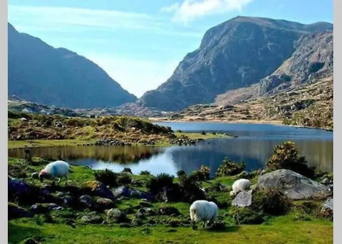 Woodford In Old Farm Feriehus