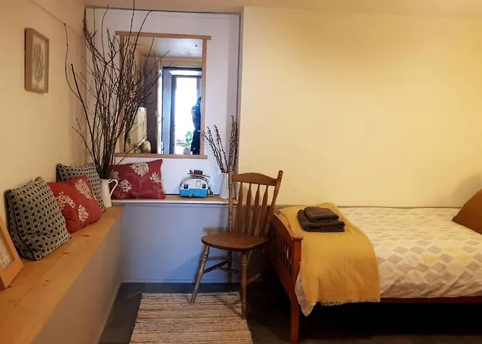 Woodford In Old Farm Feriehus *