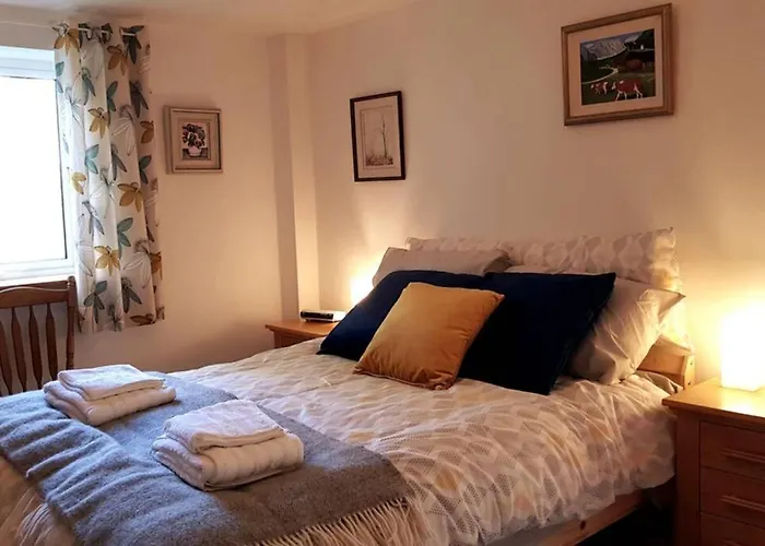 Feriehus Woodford In Old Farm